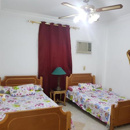 Elegant Apartment In Sheraton Heliopolis Kaherah Luaran gambar