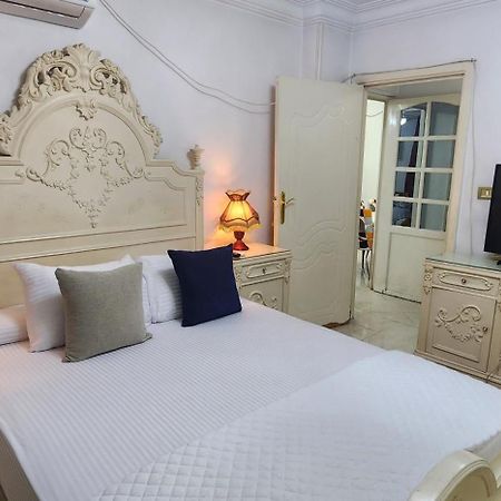 Elegant Apartment In Sheraton Heliopolis Kaherah Luaran gambar